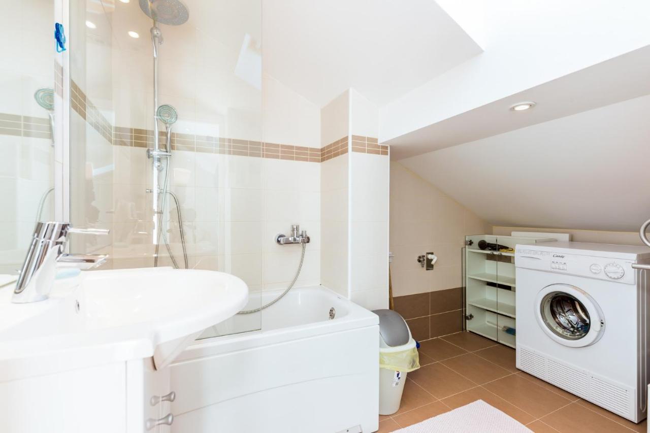 Apartman Aqua-Juric Crikvenica Exteriör bild