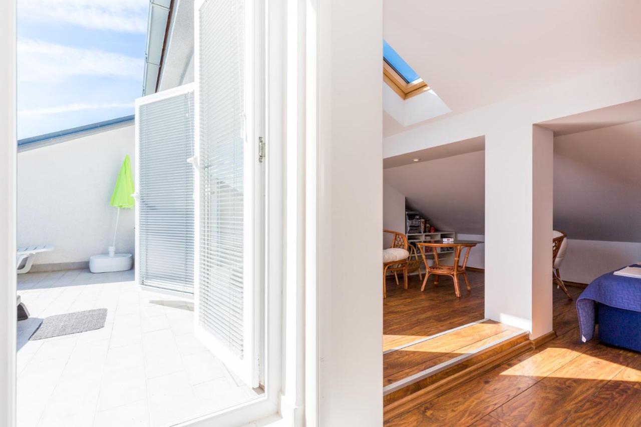 Apartman Aqua-Juric Crikvenica Exteriör bild