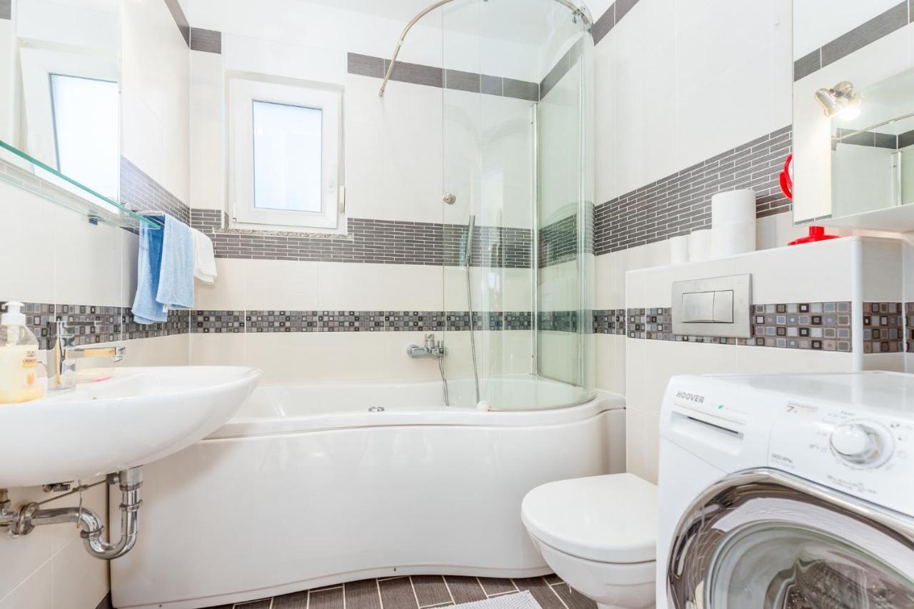 Apartman Aqua-Juric Crikvenica Exteriör bild