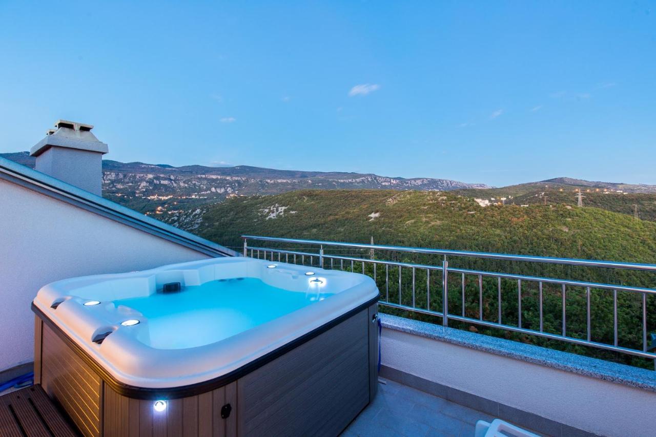 Apartman Aqua-Juric Crikvenica Exteriör bild