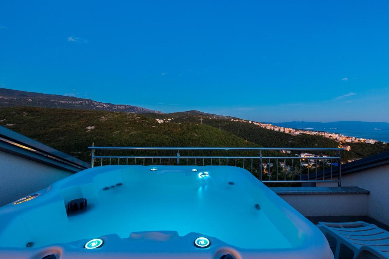 Apartman Aqua-Juric Crikvenica Exteriör bild