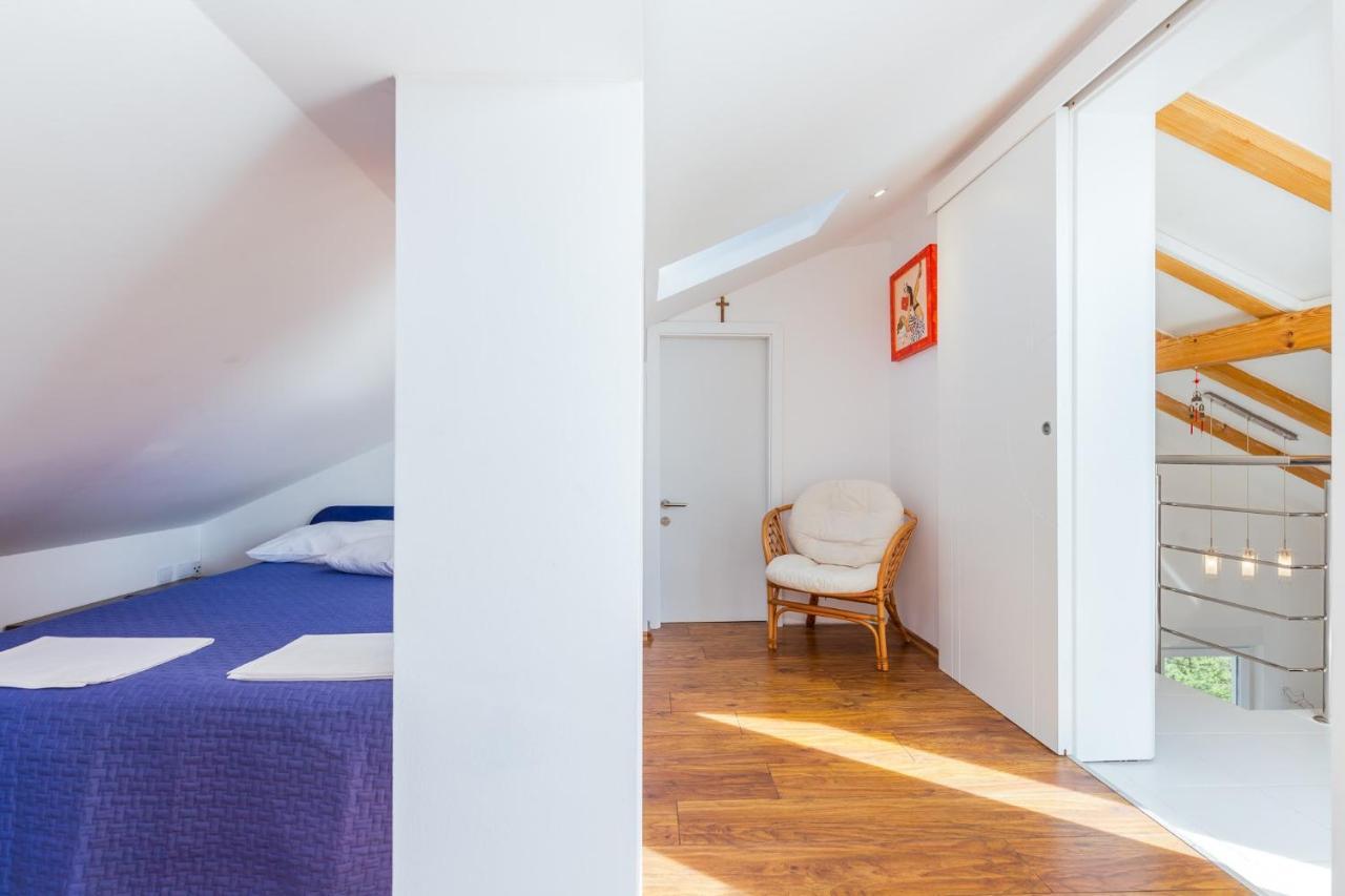 Apartman Aqua-Juric Crikvenica Exteriör bild